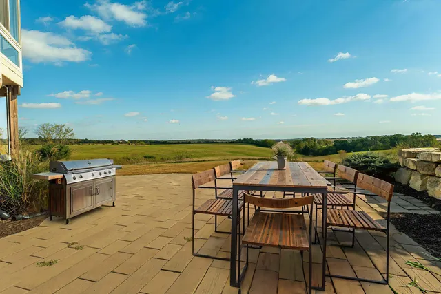 $1,499,900 | N8161 Zentner Road, New Glarus, WI 53574