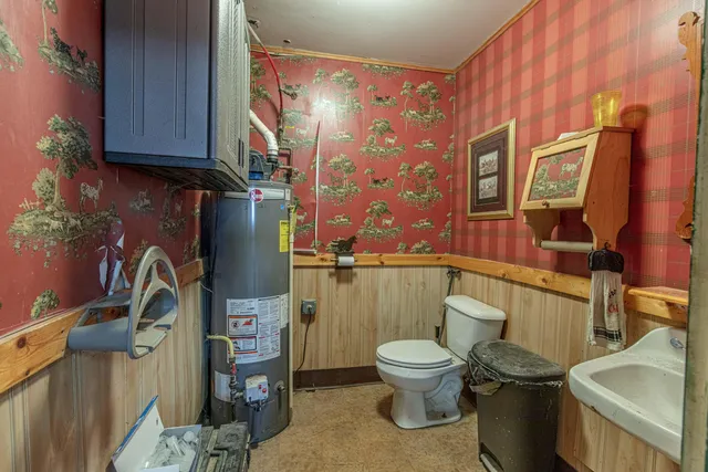 $1,499,900 | N8161 Zentner Road, New Glarus, WI 53574