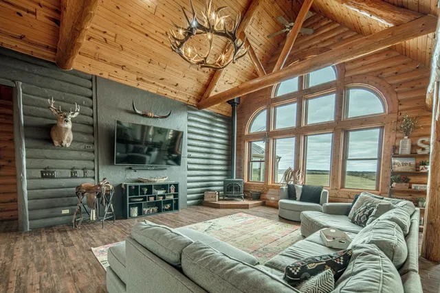 $1,499,900 | N8161 Zentner Road, New Glarus, WI 53574