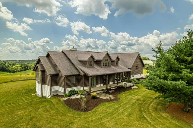 $1,499,900 | N8161 Zentner Road, New Glarus, WI 53574