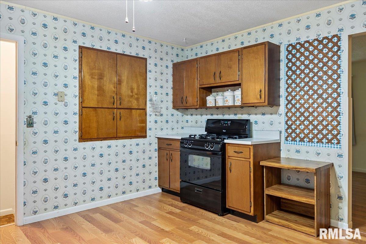2113 Henley Road Springfield, IL 62702 - Photo 11 of 34
