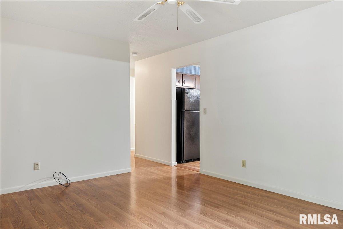 2113 Henley Road Springfield, IL 62702 - Photo 7 of 34