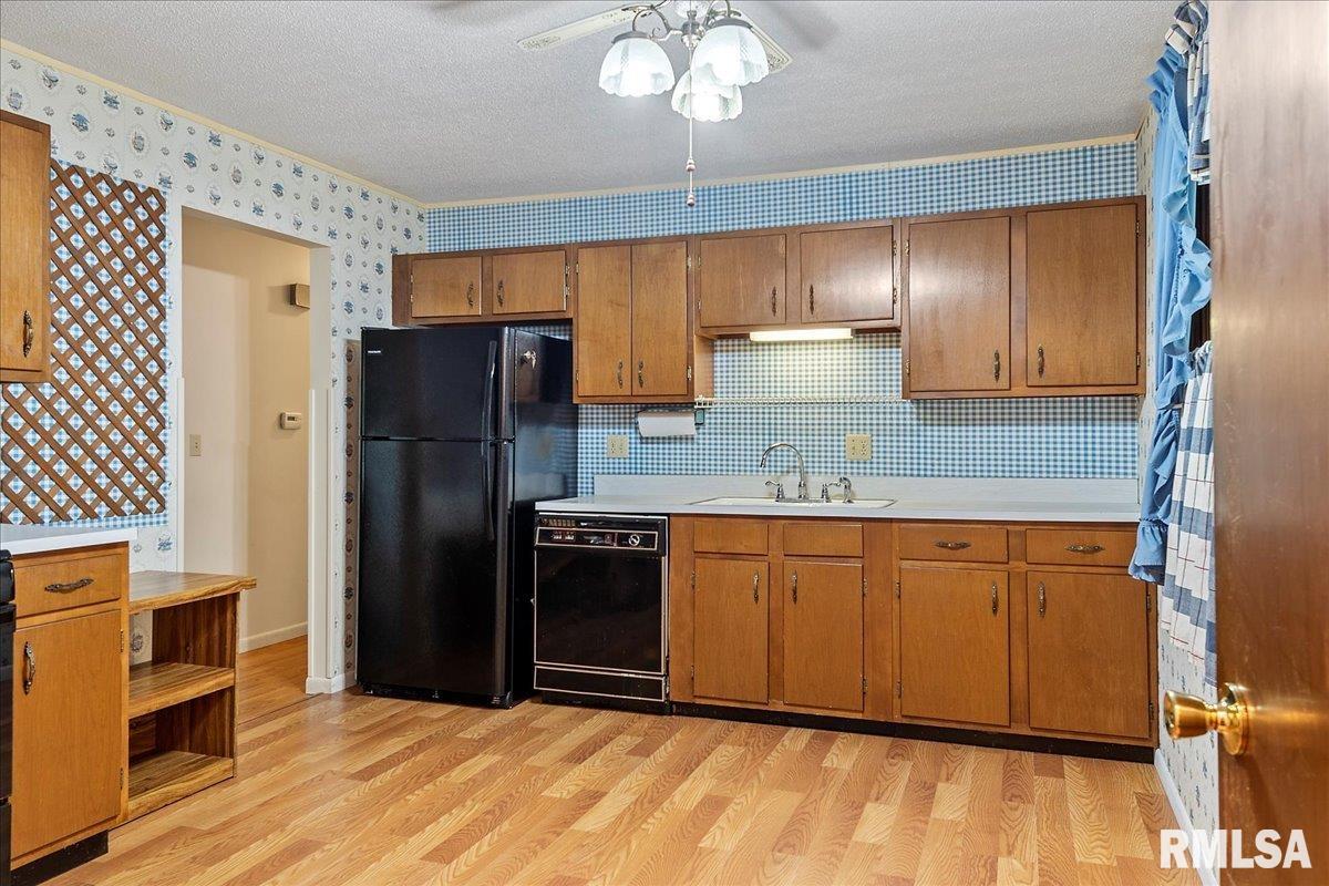 2113 Henley Road Springfield, IL 62702 - Photo 10 of 34
