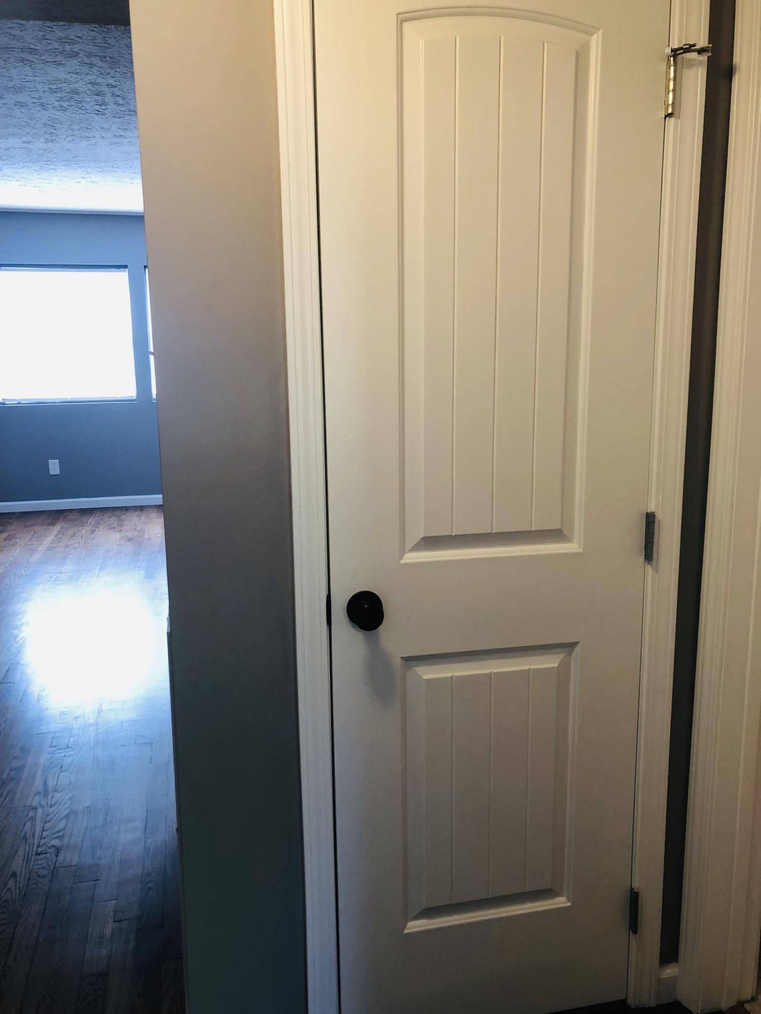 305 East Faunce Lane Oak Ridge, TN 37830 - Photo 17 of 38 Linen Closet in Hall