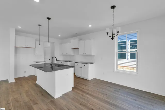 $294,900 | 236 Brown Circle, Easley, SC 29642