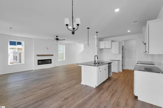 $294,900 | 236 Brown Circle, Easley, SC 29642