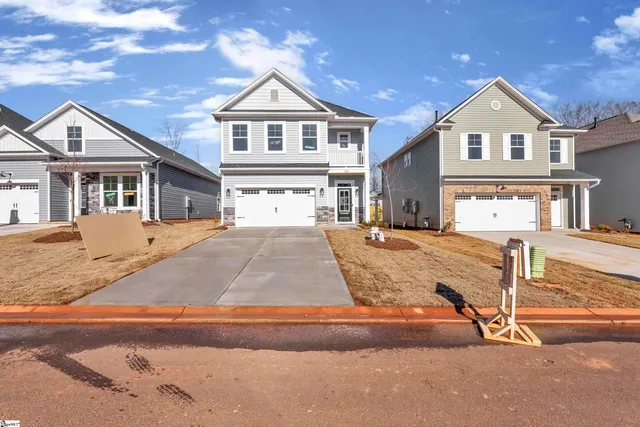 $294,900 | 236 Brown Circle, Easley, SC 29642