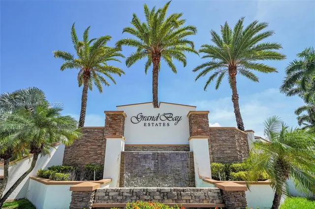 $6,000 | 10072 Northwest 87th Terrace, Doral, FL 33178