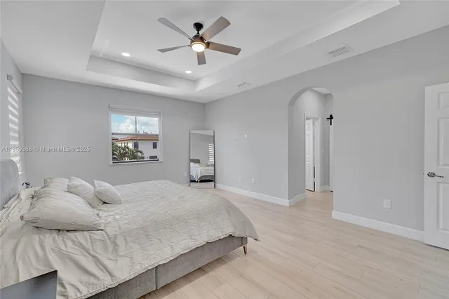 $6,000 | 10072 Northwest 87th Terrace, Doral, FL 33178