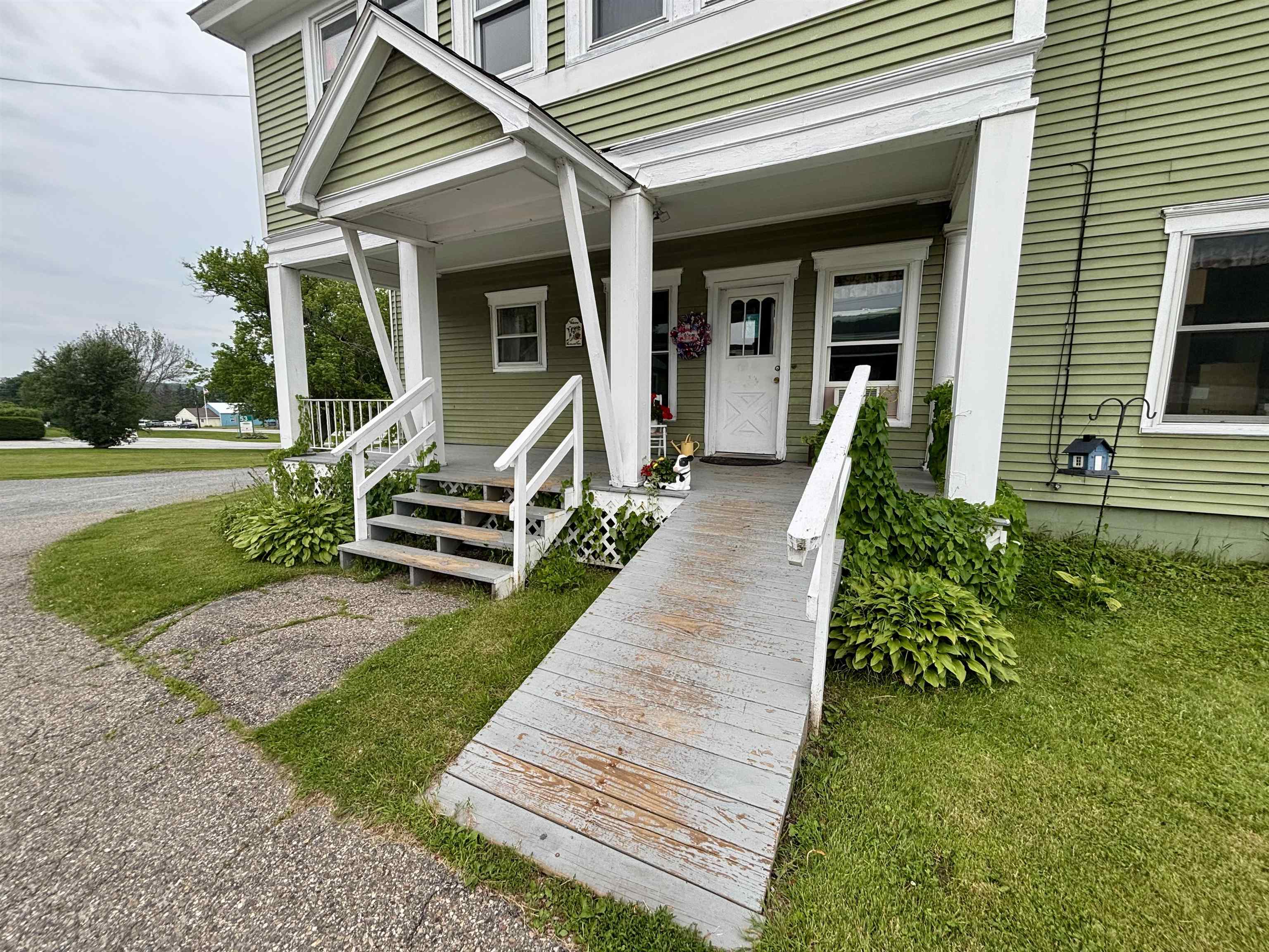 6 Fairfield Hill Road St. Albans Town, VT 05478 - Photo 5 of 27