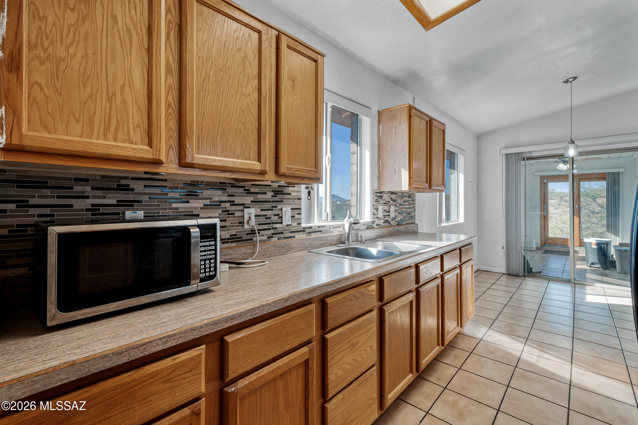 1626 Canta Court Rio Rico, AZ 85648 - Photo 13 of 43 Kitchen