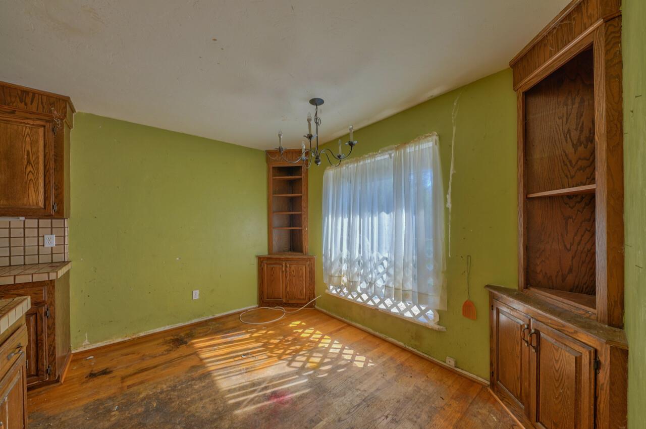 26045 Toro Road Salinas, CA 93908 - Photo 14 of 35 a view of an empty room and window