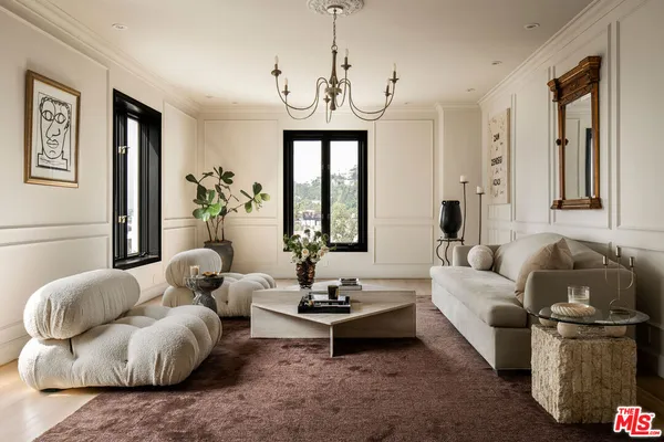 $9,500 | 1424 North Crescent Heights Boulevard, Unit 60, West Hollywood, CA 90046