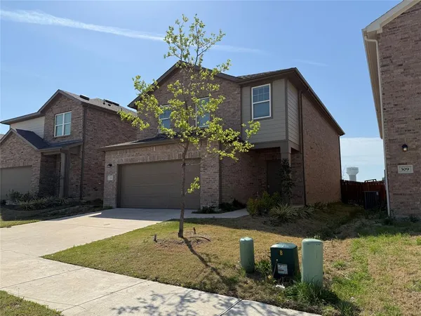 $2,250 | 311 Pennsylvania Avenue, Princeton, TX 75407