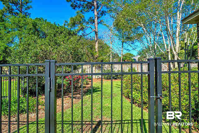 320 Cumberland Road Fairhope, AL 36532 - Photo 23 of 24 Side Yard