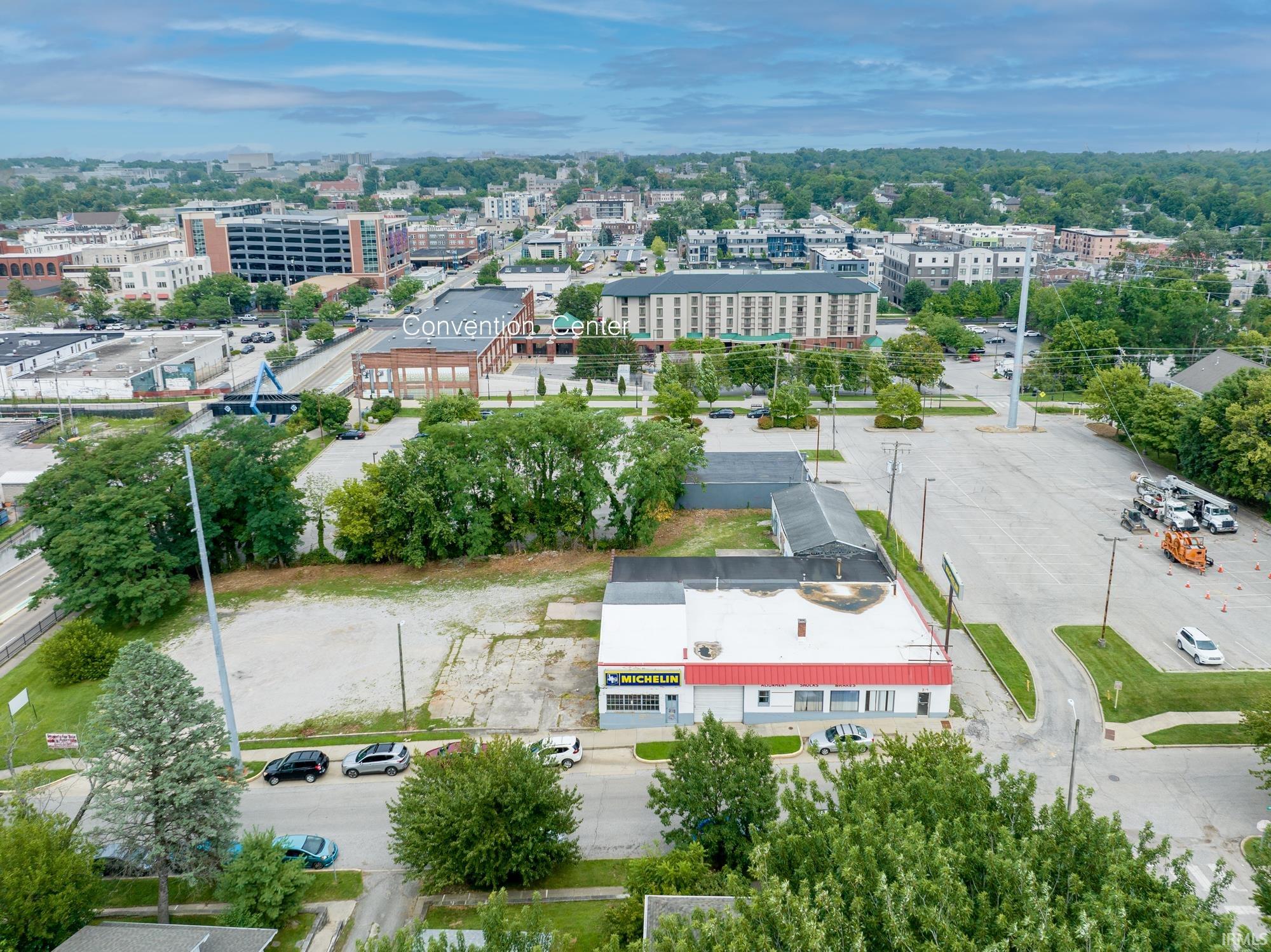 319 South Madison Street Bloomington, IN 47403 - Photo 11 of 14