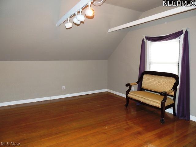 7619 Spring Garden Road Cleveland, OH 44129 - Photo 17 of 25