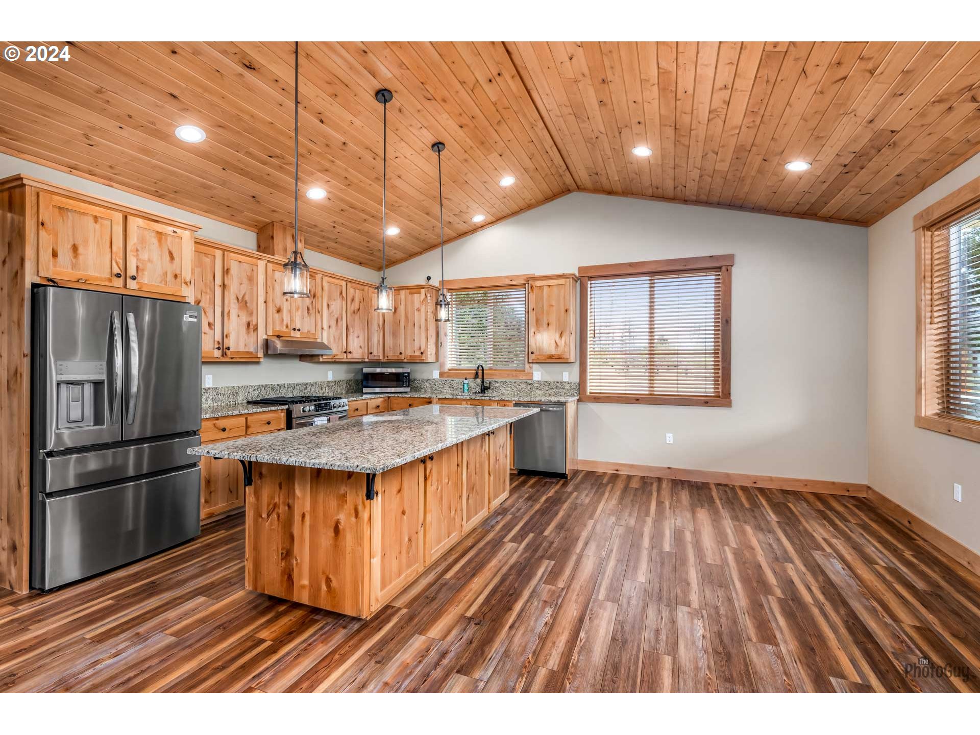 91160 Yeager Road Blue River, OR 97413 - Photo 19 of 48 Gallery Image 19