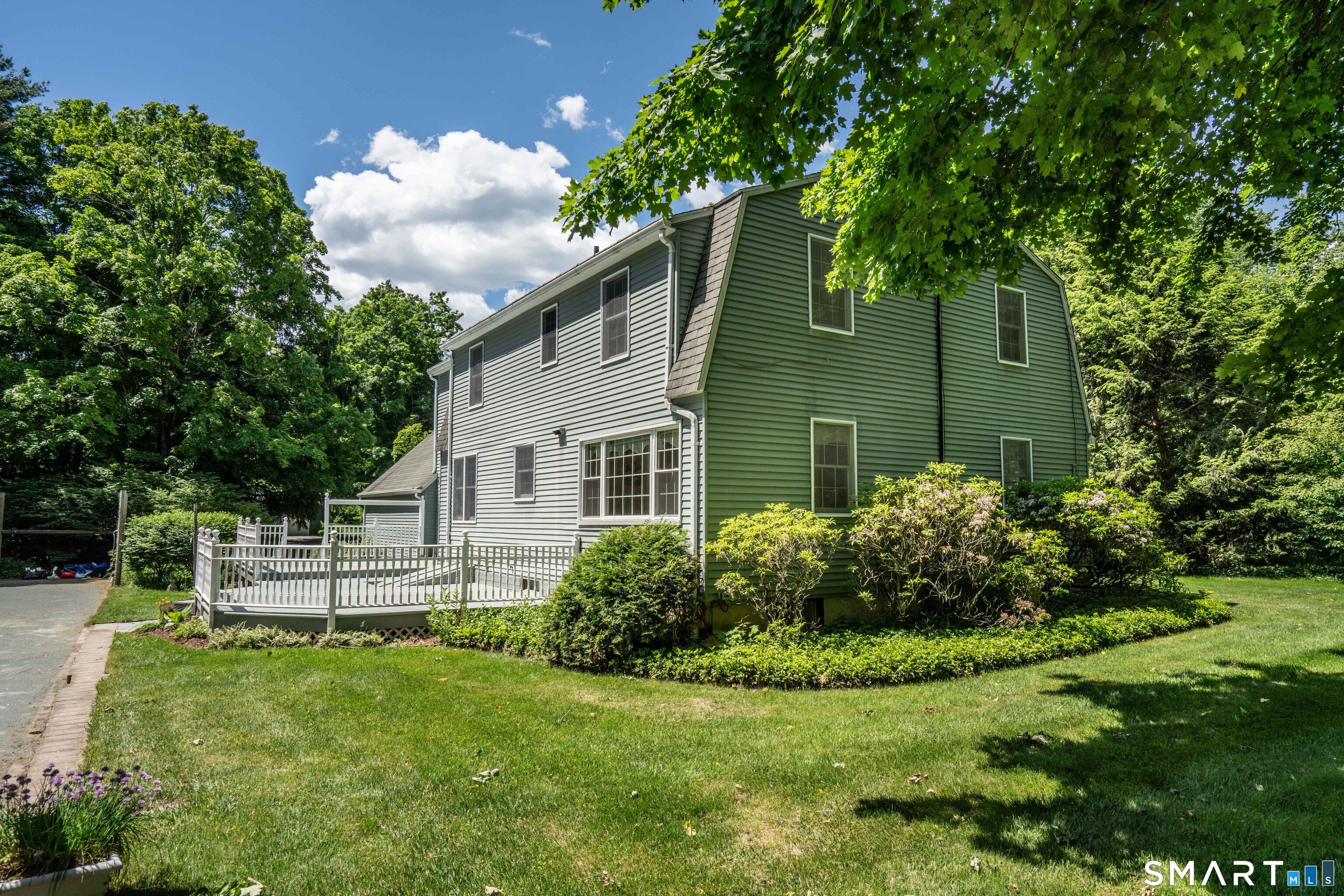 290 Old Farms Road Simsbury, CT 06070 - Photo 32 of 40