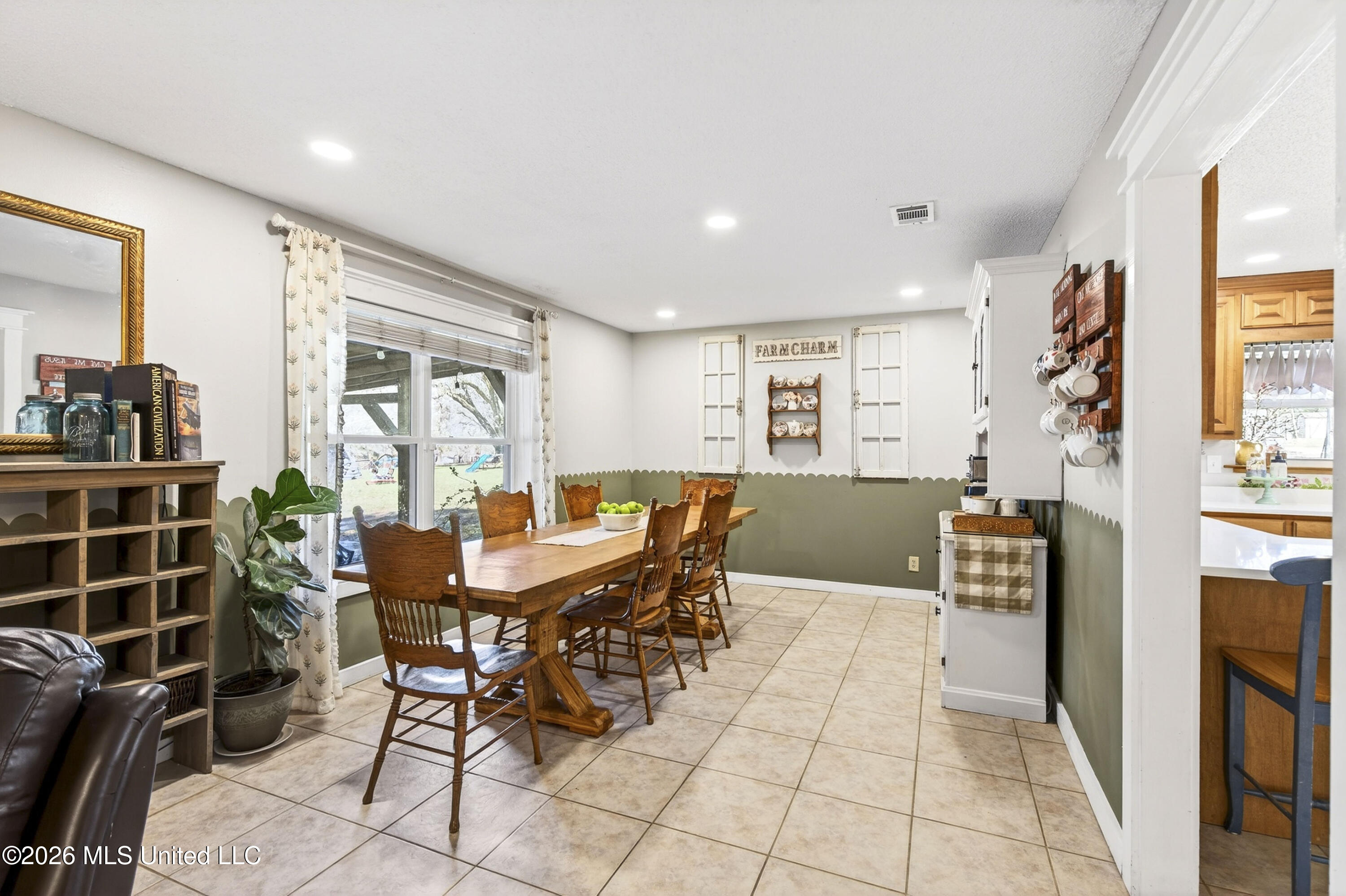 14035 Big Creek Road Gulfport, MS 39503 - Photo 25 of 112 14035BigCreekRd-34