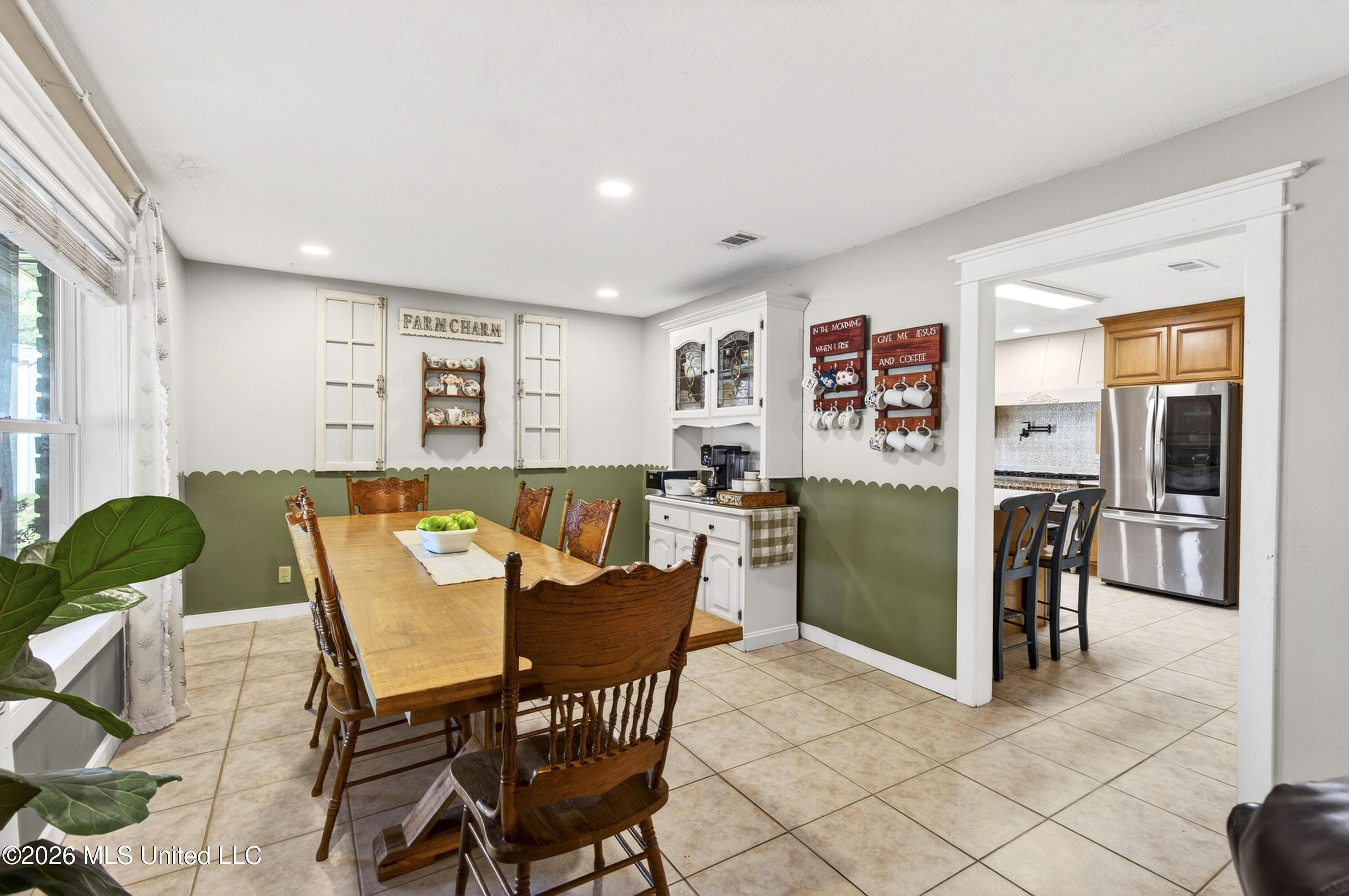 14035 Big Creek Road Gulfport, MS 39503 - Photo 26 of 112 14035BigCreekRd-35