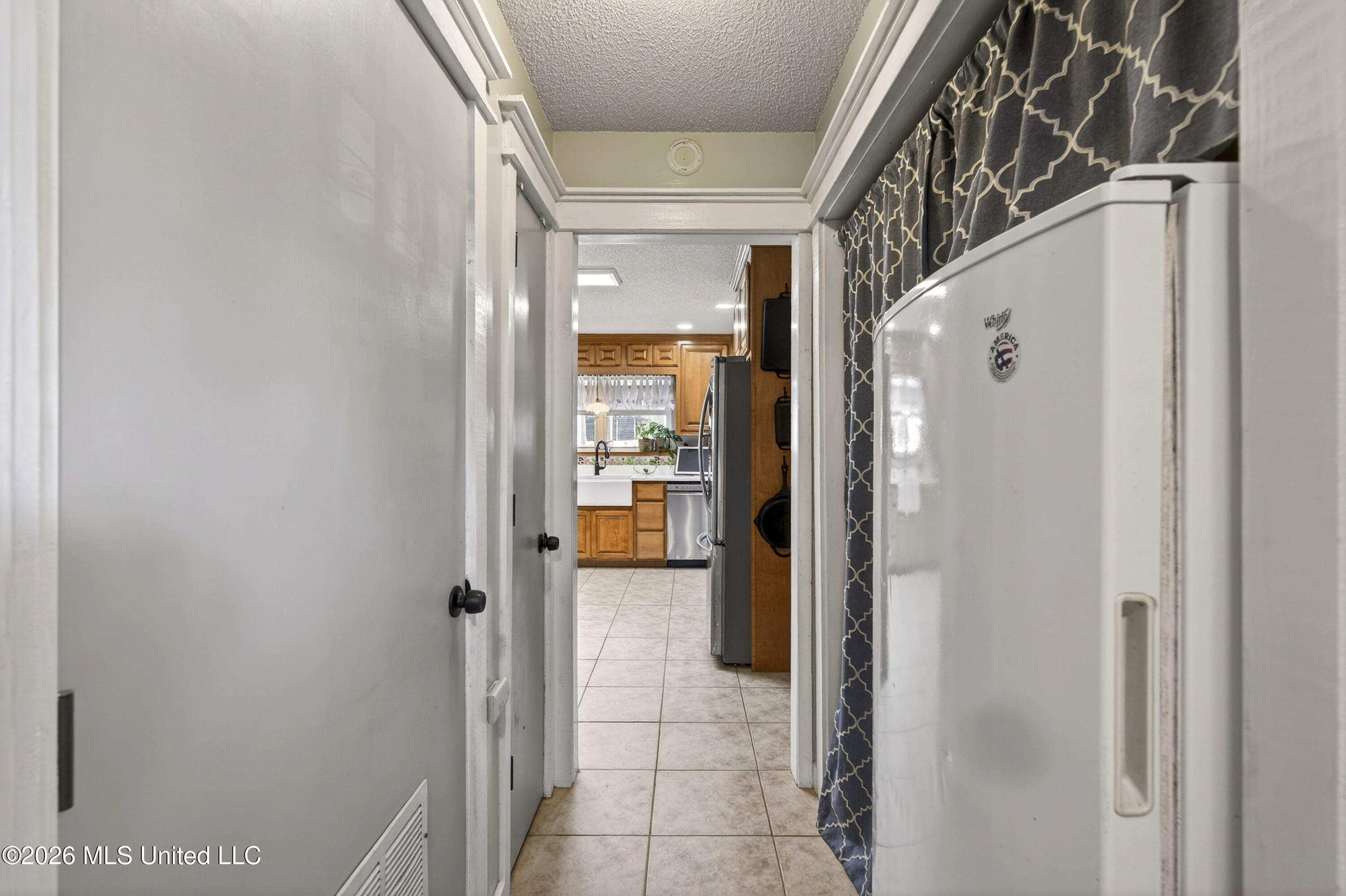 14035 Big Creek Road Gulfport, MS 39503 - Photo 43 of 112 14035BigCreekRd-53