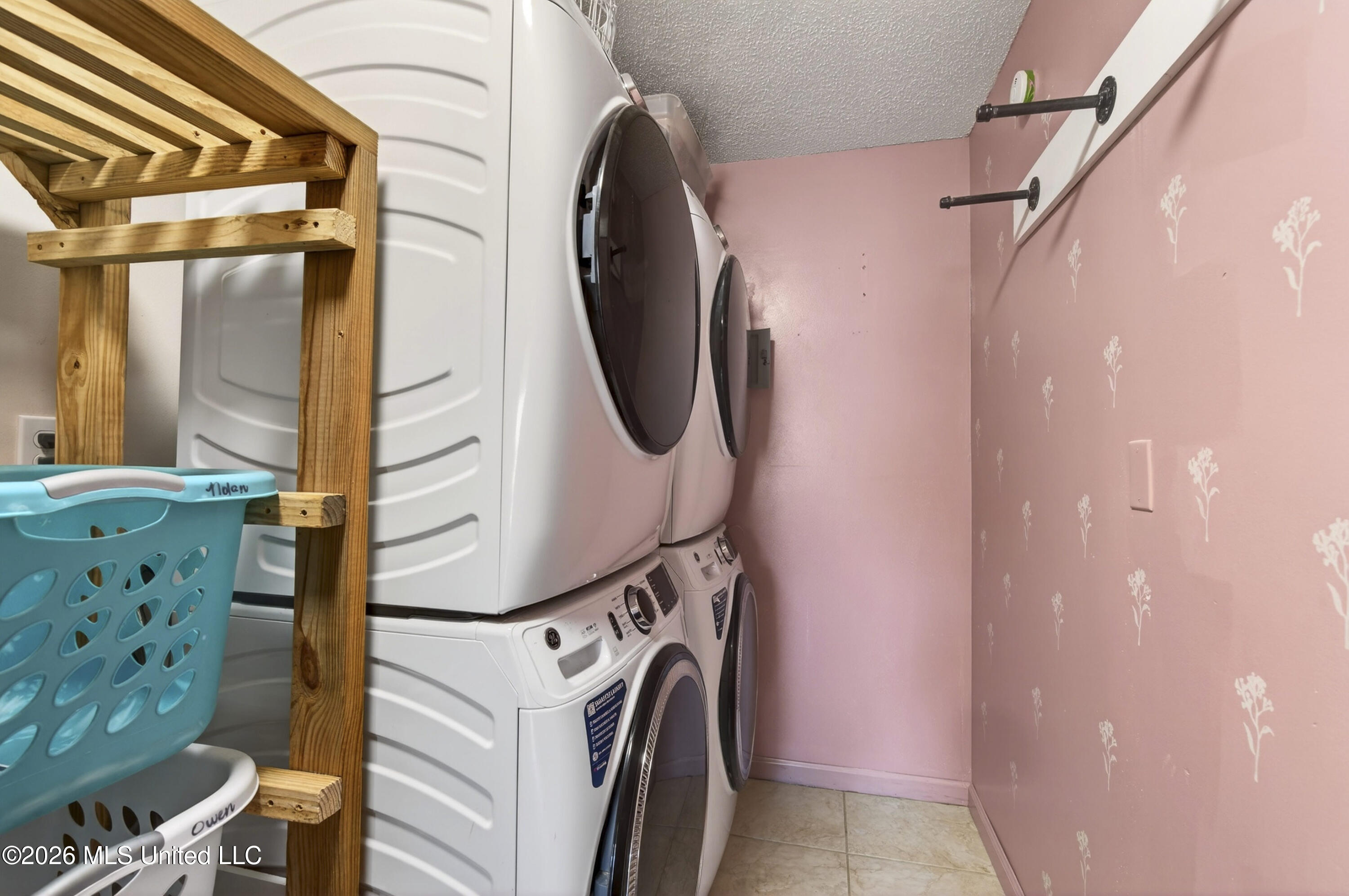 14035 Big Creek Road Gulfport, MS 39503 - Photo 57 of 112 14035BigCreekRd-68