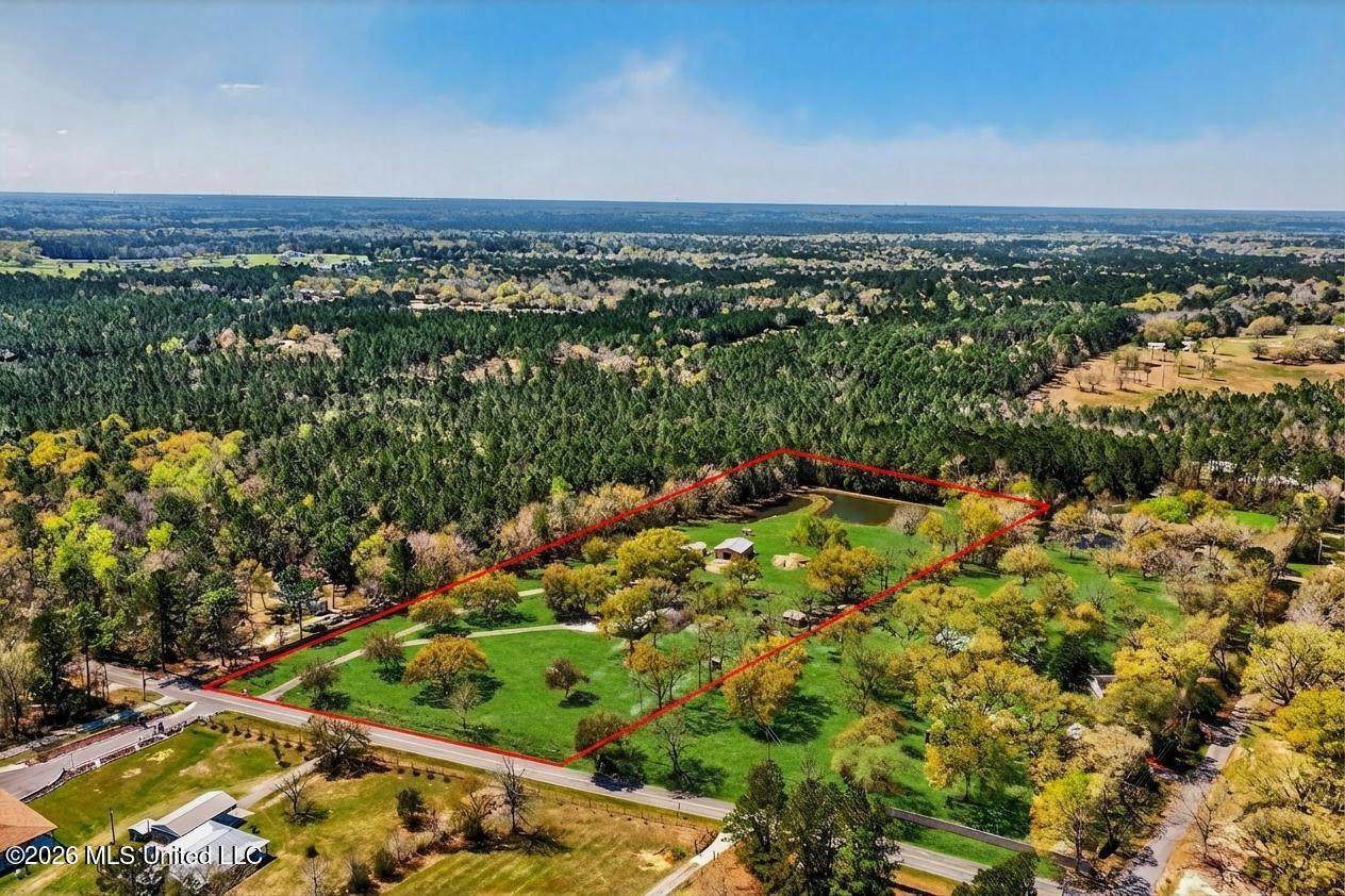 14035 Big Creek Road Gulfport, MS 39503 - Photo 98 of 112 14035BigCreekRd-103