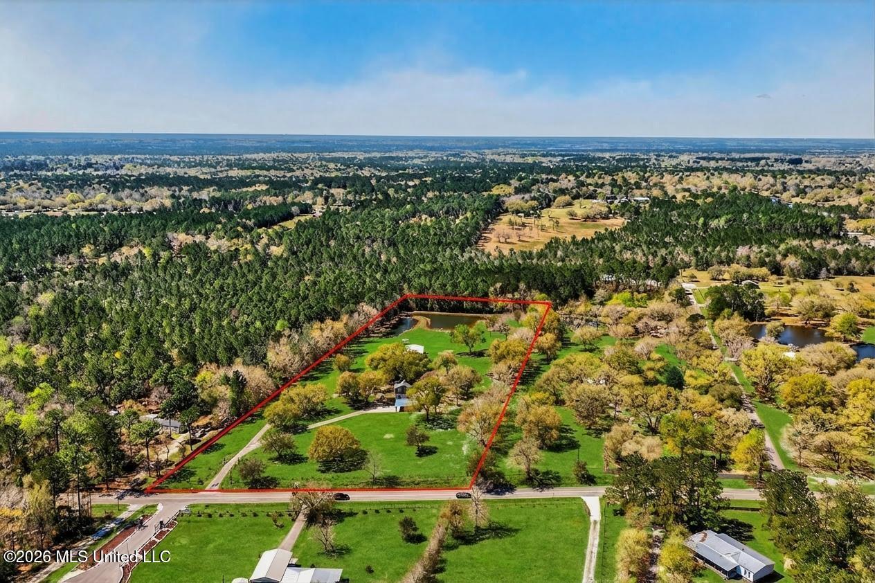 14035 Big Creek Road Gulfport, MS 39503 - Photo 99 of 112 14035BigCreekRd-102