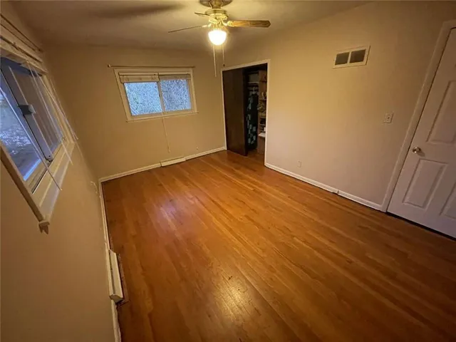 $289,000 | 409 Northwest 58th Street, Kansas City, MO 64118