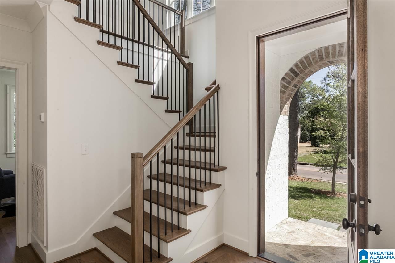 3816 Halbrook Lane Birmingham, AL 35243 - Photo 3 of 48