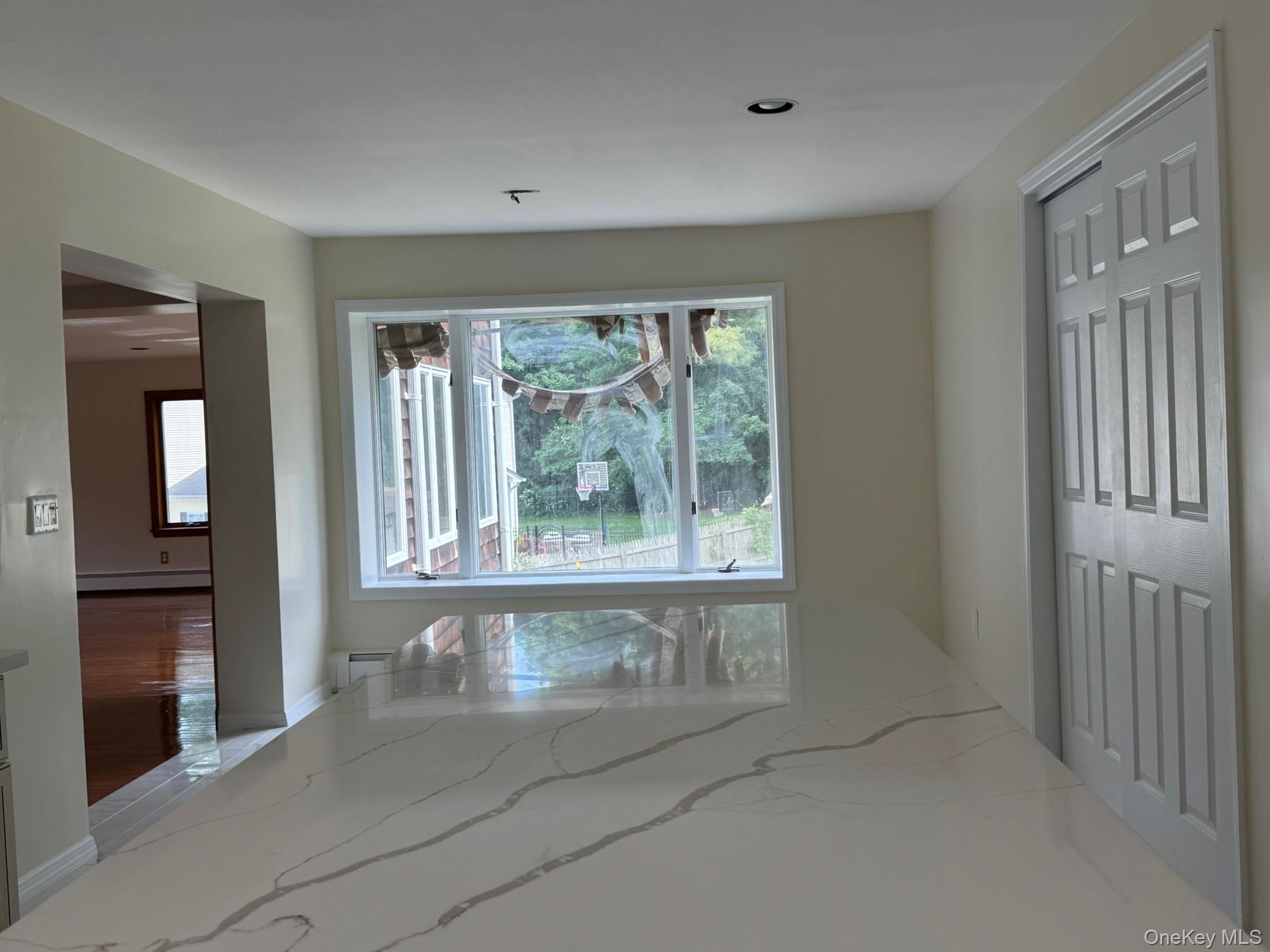 227 Beverly Road Huntington Station, NY 11746 - Photo 24 of 39