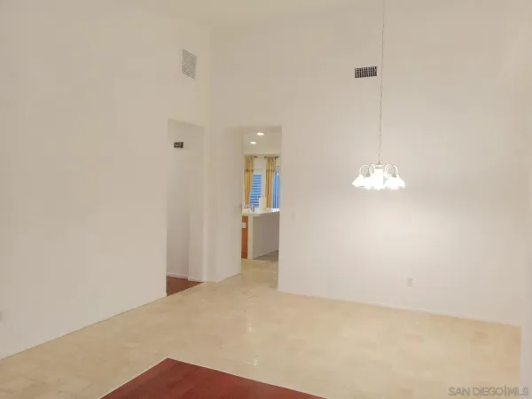 $875,000 | 905 Glendora Drive, Oceanside, CA 92057