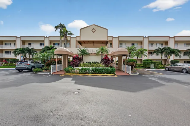 $195,000 | 7142 South Devon Drive, Unit 210, Tamarac, FL 33321