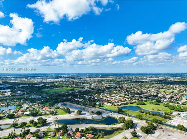 $4,000 | 2333 Southeast 28th Street, Homestead, FL 33035