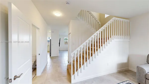 $4,000 | 2333 Southeast 28th Street, Homestead, FL 33035