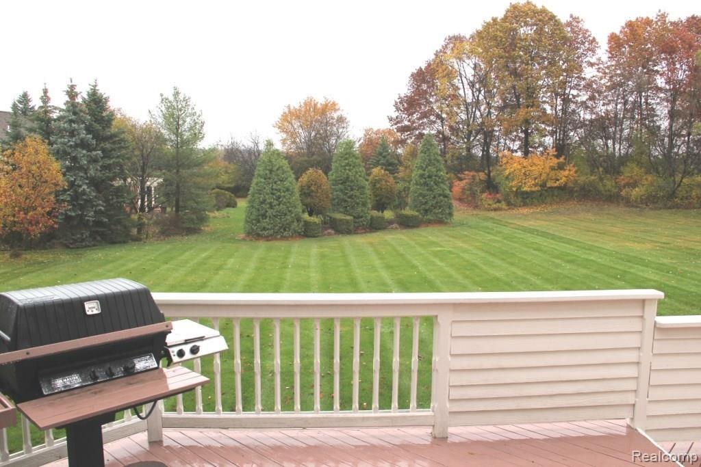 1158 Cobridge Drive Rochester, MI 48306 - Photo 25 of 30 Beautiful view from the deck with gas BBQ!