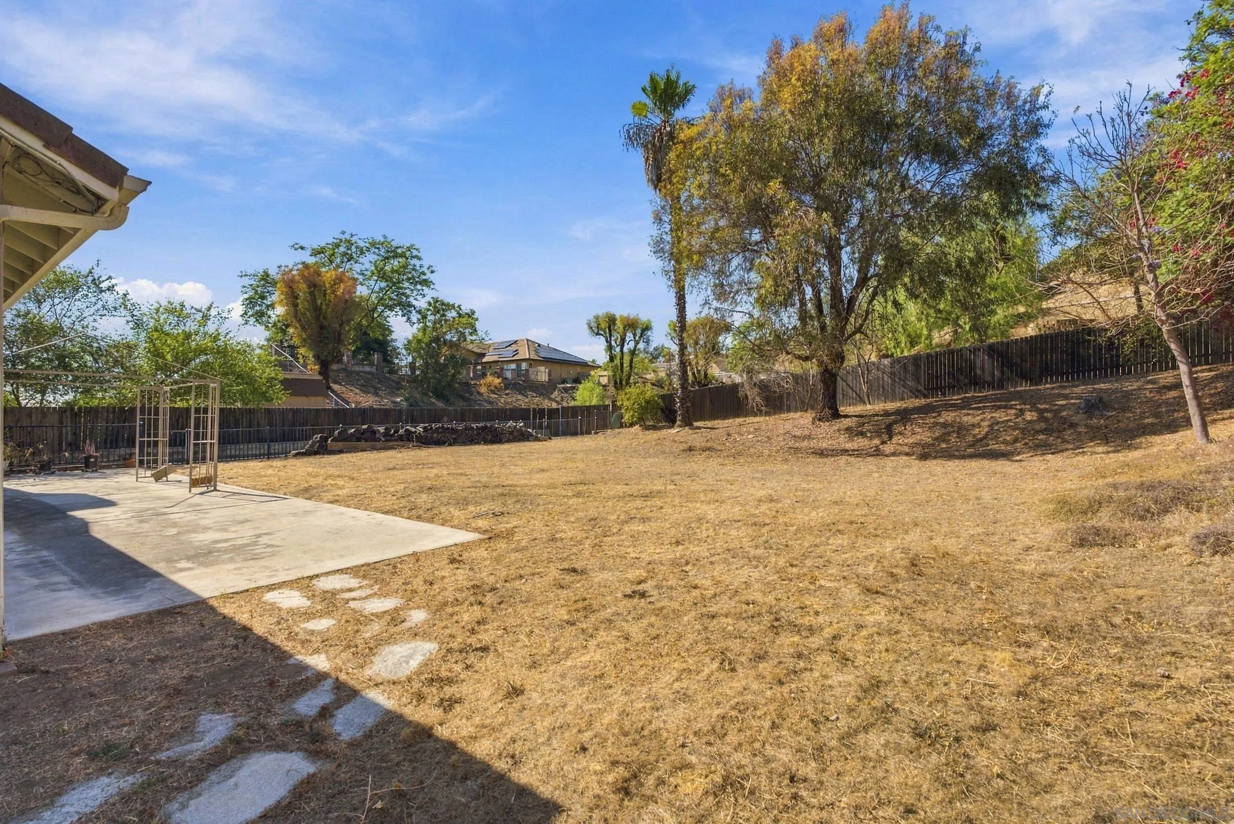 2808 Jed Road Escondido, CA 92027 - Photo 27 of 32 Gallery Image 27