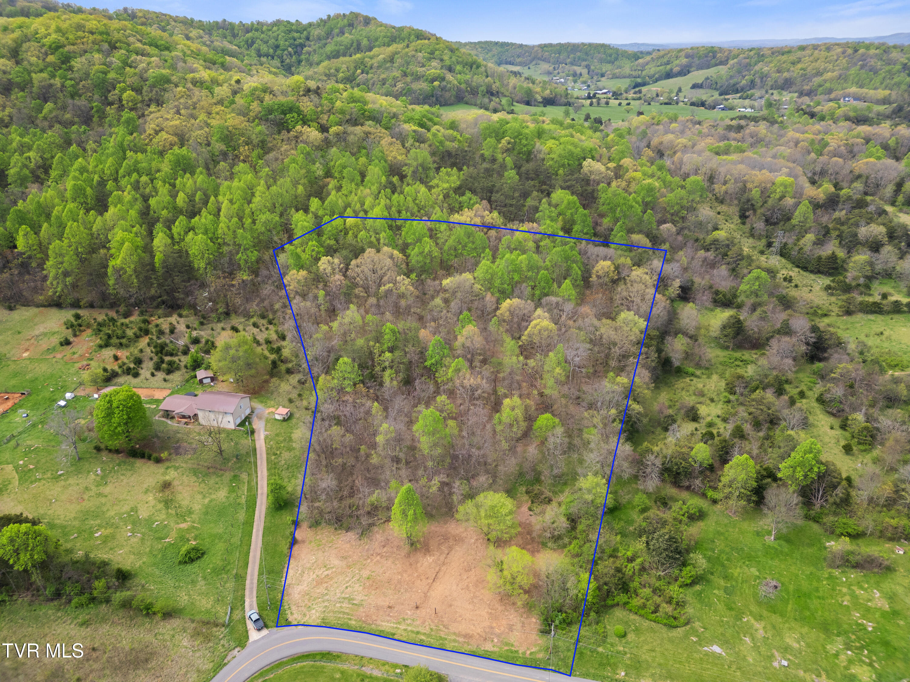 Tbd Doty Chapel Road Afton, TN 37616 - Photo 4 of 12 Property Outline