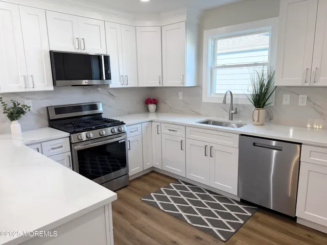 $449,999 | 57 Innsbruck Drive, Toms River, NJ 08757