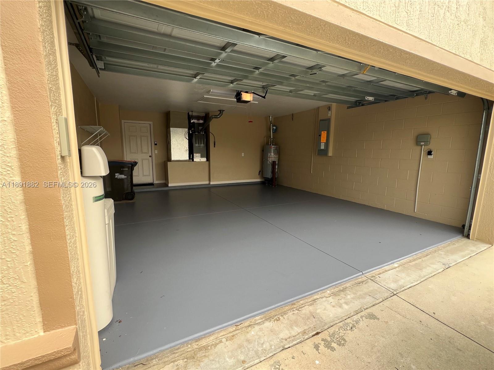 1679 Southwest 156th Lane Ocala, FL 34473 - Photo 3 of 16 a view of a garage
