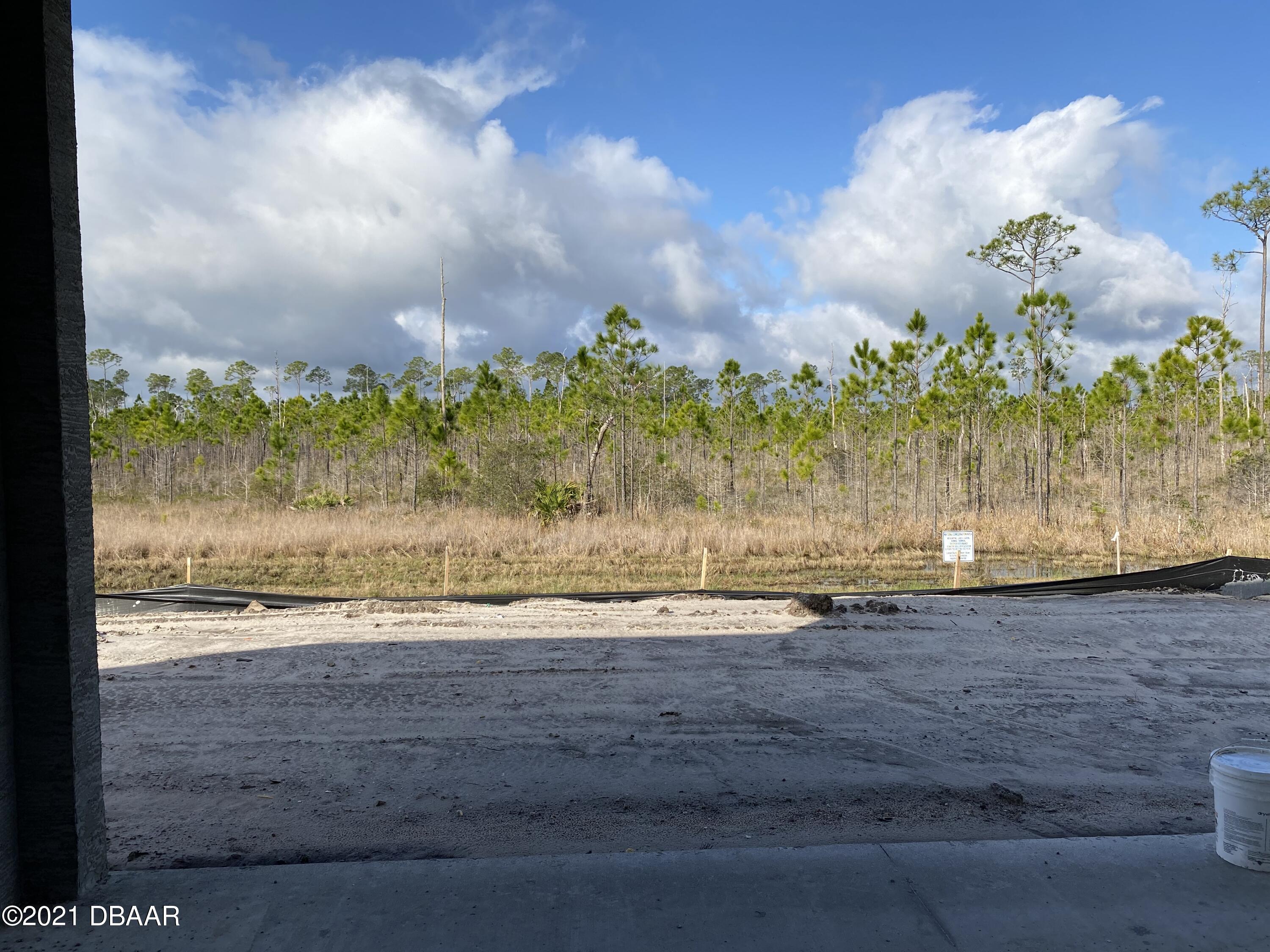 241 Mosaic Boulevard Daytona Beach, FL 32124 - Photo 6 of 13 IMG_4175