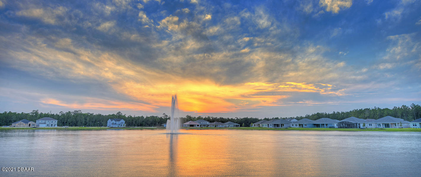 241 Mosaic Boulevard Daytona Beach, FL 32124 - Photo 9 of 13 3 sunsetatlakemosaic-large