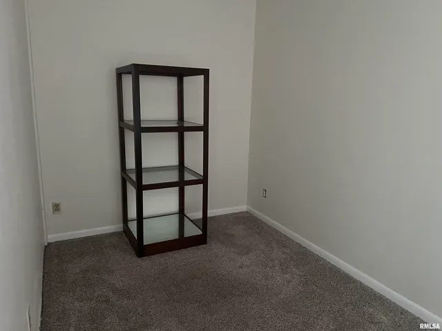 $65,000 | 332 West Calhoun Street, Macomb, IL 61455