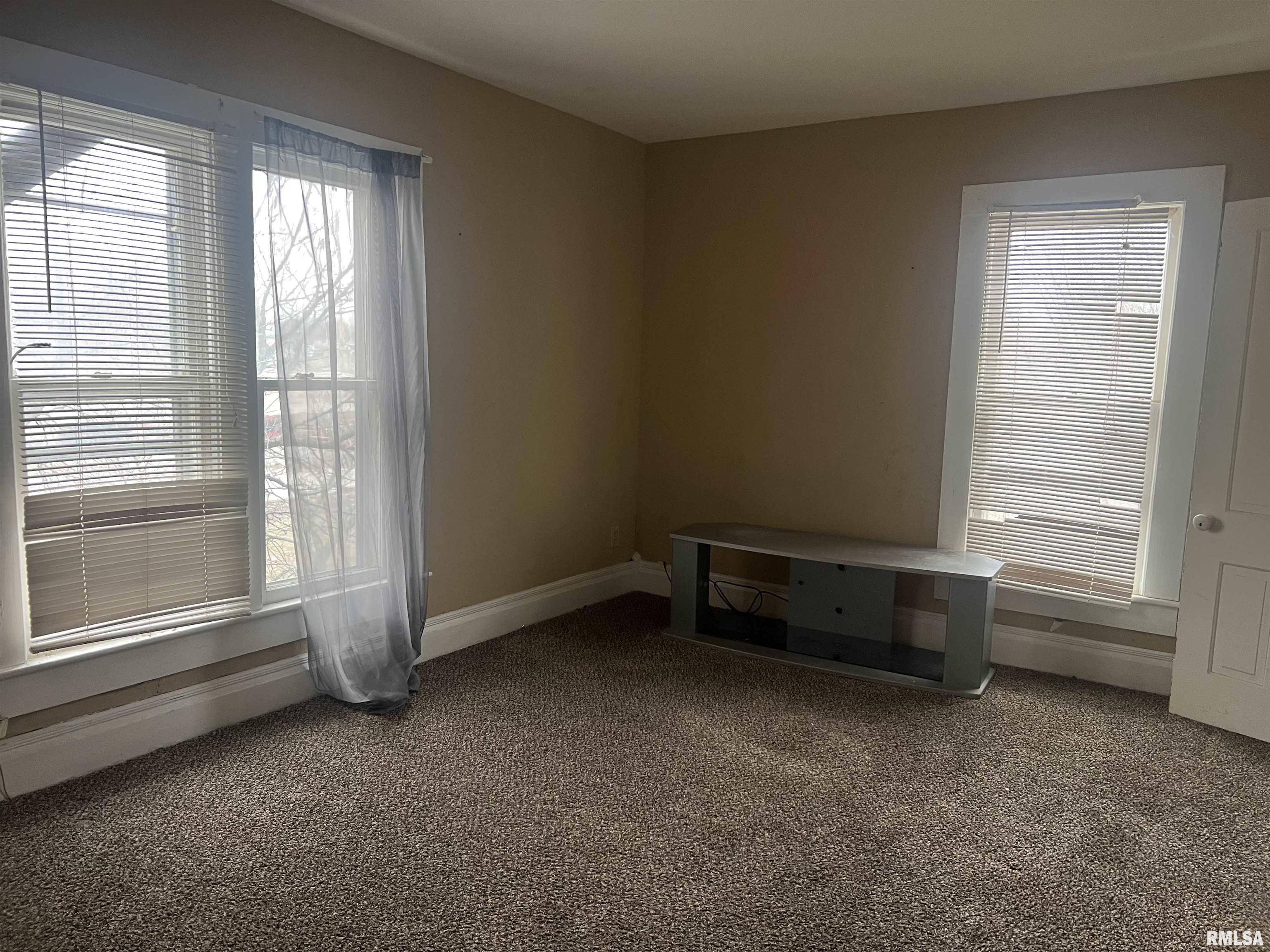 332 West Calhoun Street Macomb, IL 61455 - Photo 17 of 19