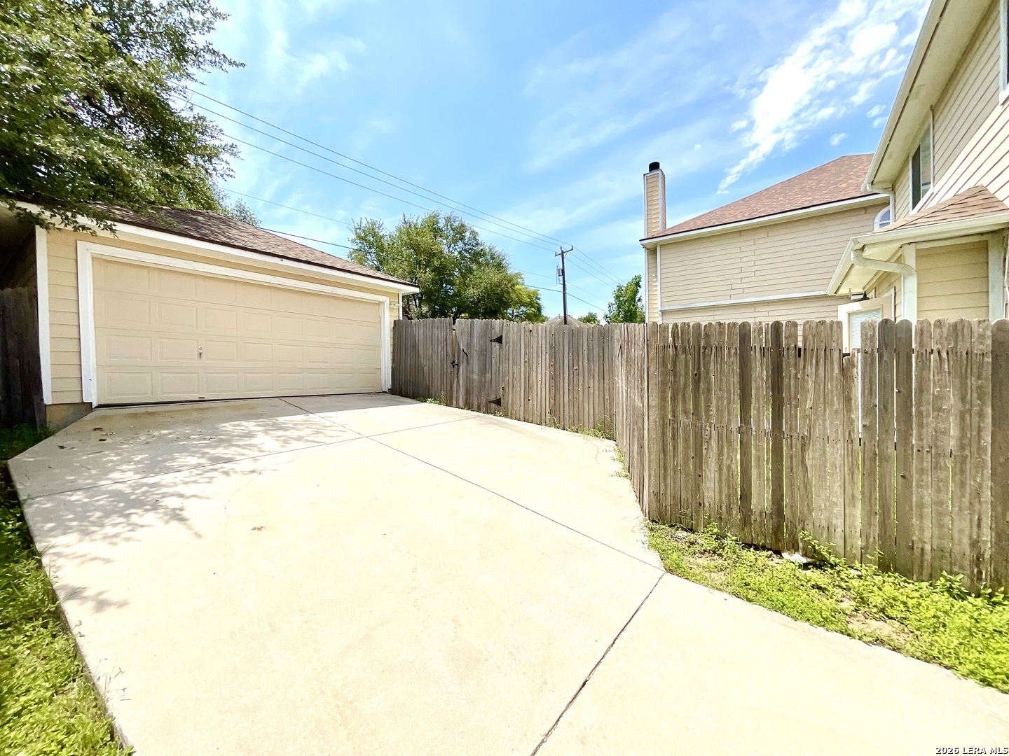 166 Red Hawk Ridge San Antonio, TX 78258 - Photo 25 of 35