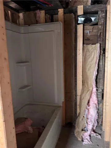 a bathroom with a bathtub