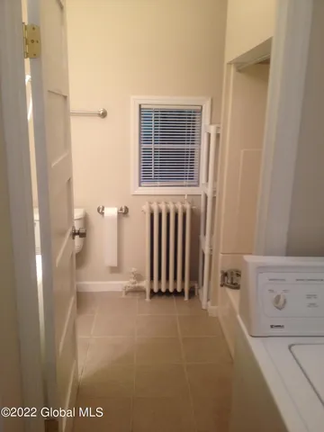 $750,000 | 36 The Concourse, Bethlehem, NY 12203