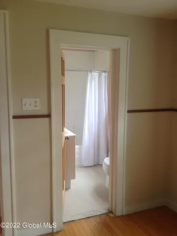 $750,000 | 36 The Concourse, Bethlehem, NY 12203