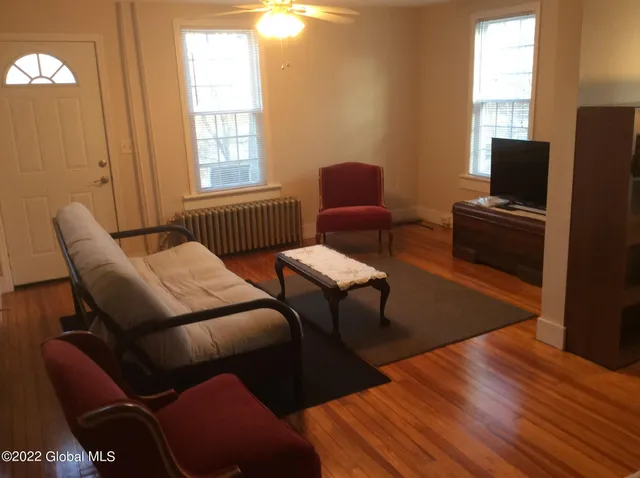 $750,000 | 36 The Concourse, Bethlehem, NY 12203